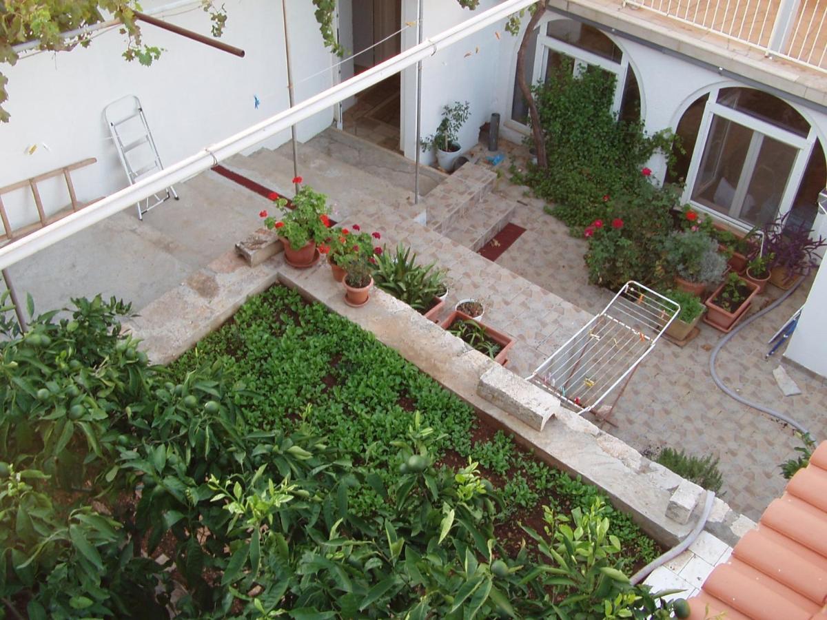 Apartments By The Sea Cove Zarace - Gdinj, Hvar - 2047 Ngoại thất bức ảnh