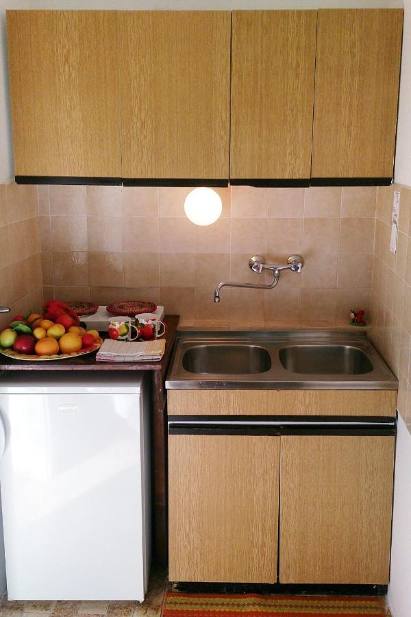 Apartments By The Sea Cove Zarace - Gdinj, Hvar - 2047 Ngoại thất bức ảnh