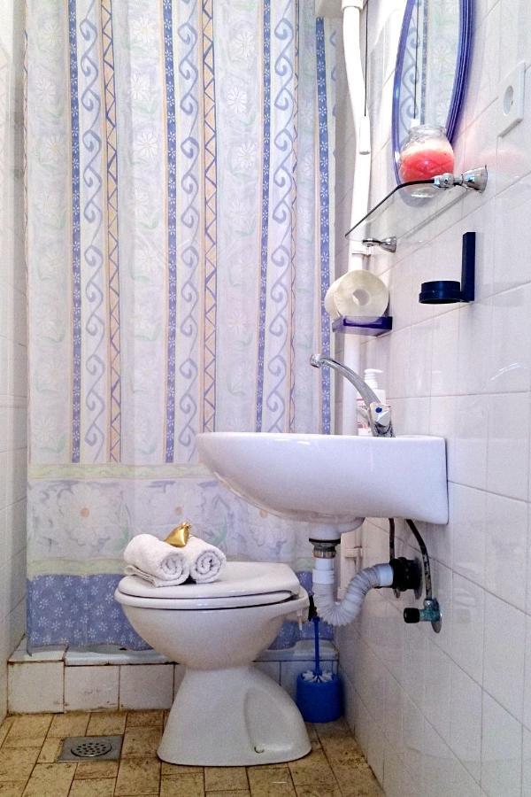 Apartments By The Sea Cove Zarace - Gdinj, Hvar - 2047 Ngoại thất bức ảnh
