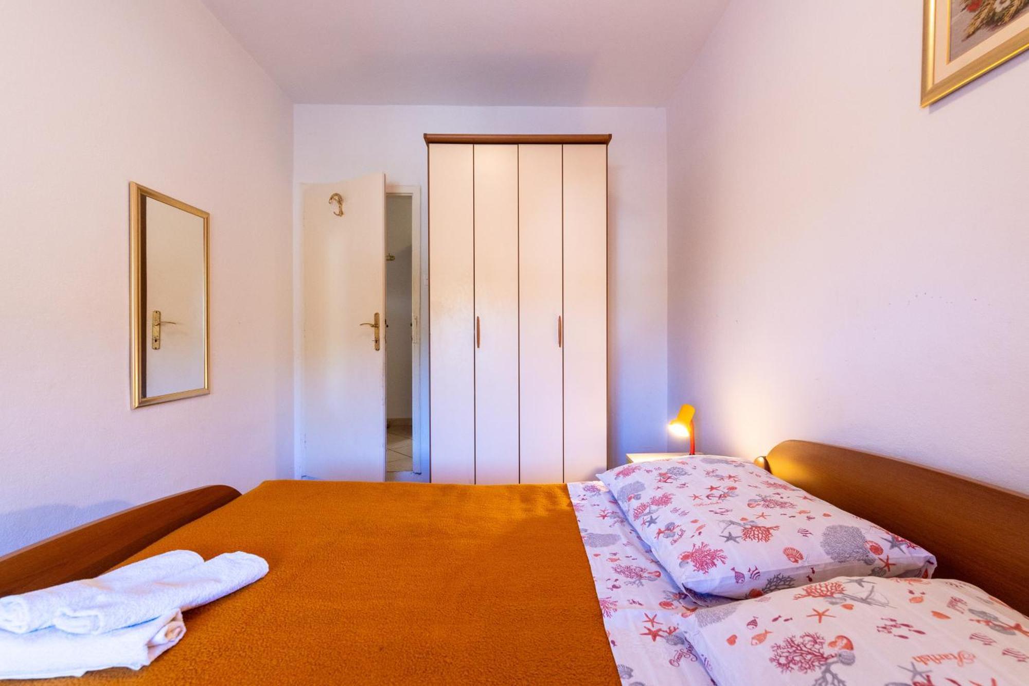 Apartments By The Sea Cove Zarace - Gdinj, Hvar - 2047 Phòng bức ảnh
