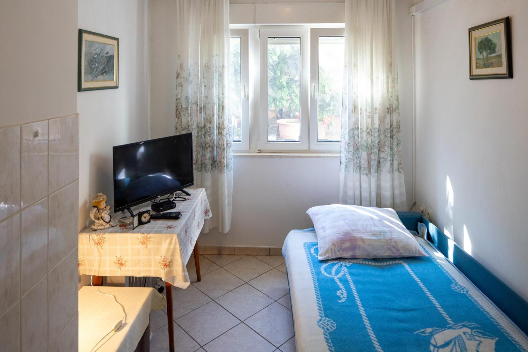 Apartments By The Sea Cove Zarace - Gdinj, Hvar - 2047 Phòng bức ảnh
