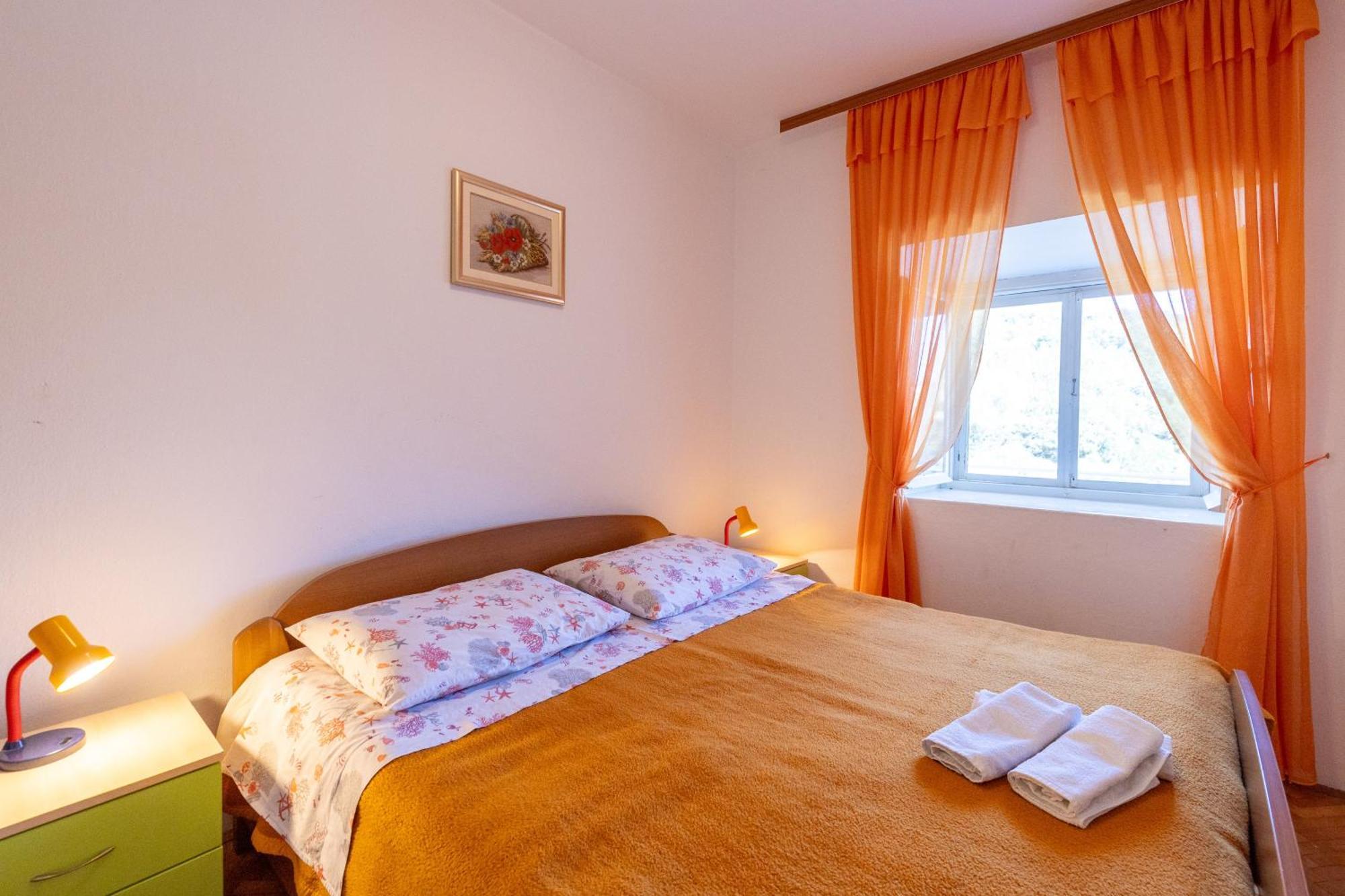 Apartments By The Sea Cove Zarace - Gdinj, Hvar - 2047 Ngoại thất bức ảnh